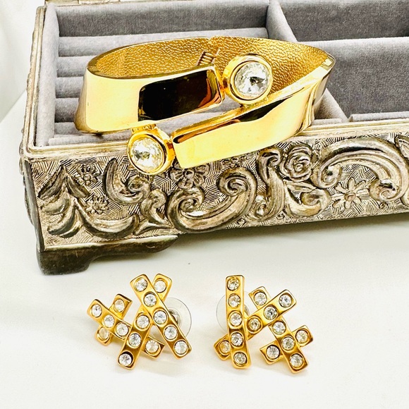 Vintage Modernist Crystal Bracelet & NWT Rhinestone Earrings - Picture 14 of 14